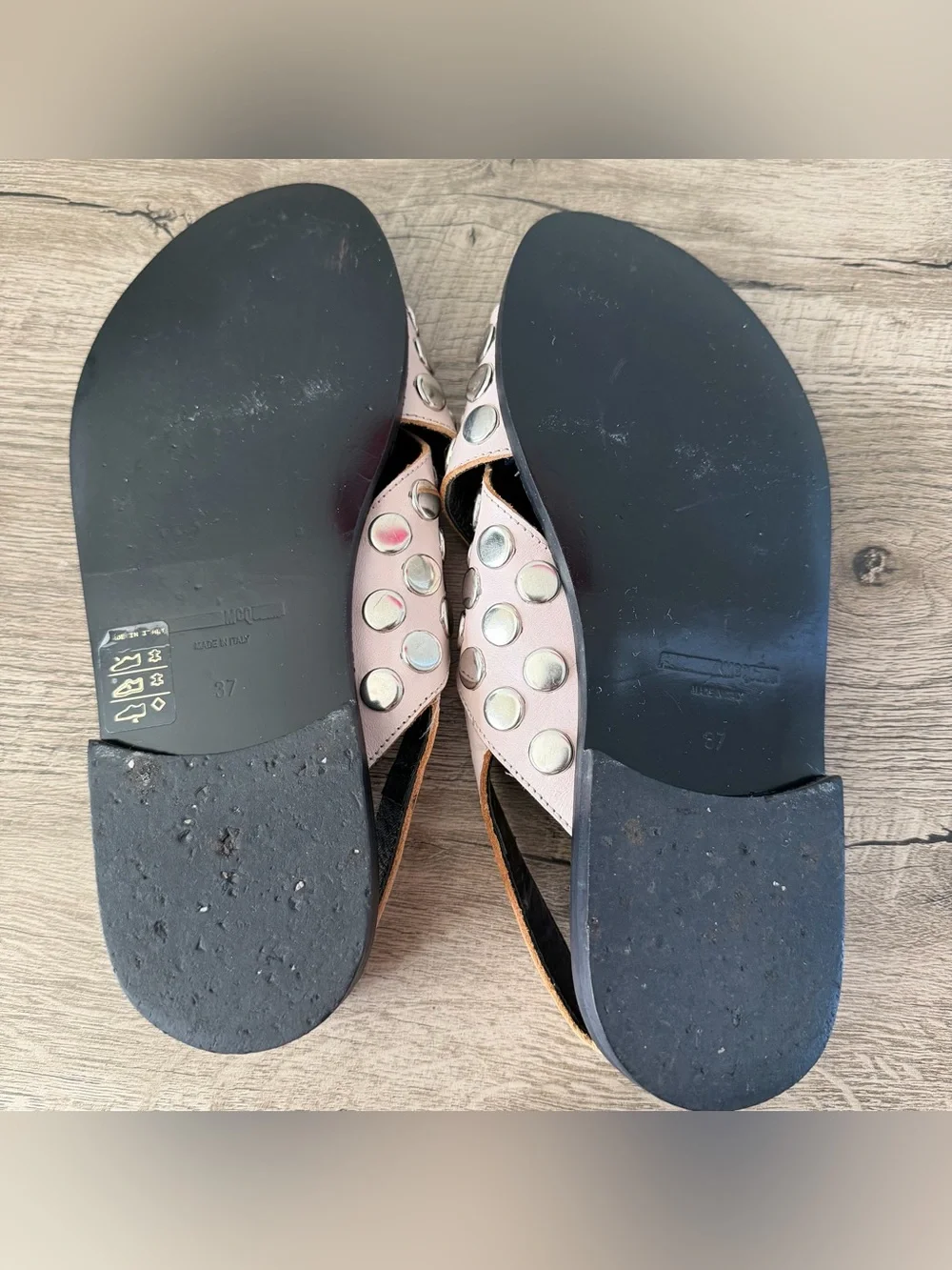 McQ By Alexander McQueen Black Studded Leather Sandals Cross Straps Size 37 Pink - Picture 8 of 10
